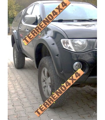ALETINES DE RUEDA Pick up l200 Triton