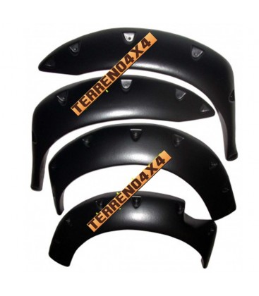 ALETINES DE RUEDA Nissan Navara D22