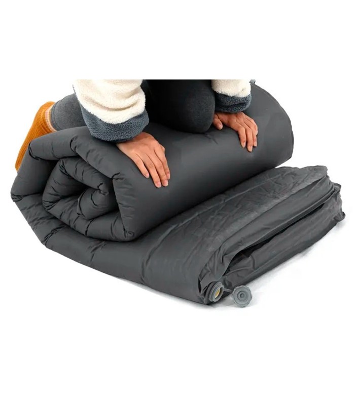 Colchon hinchable para camping de marca Wild Land