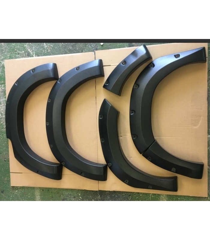 Juego de aletines XXL de rueda para Toyota Hilux ROCCO